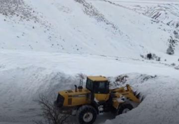 Adıyaman İl Özel İdaresi’nden karla mücadele çalışması - Videolu Haber