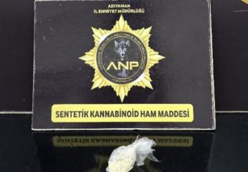 Adıyaman’da uyuşturucu operasyonu: 232 hap ele geçirildi
