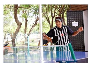 65 yaş üstü vatandaşların sosyal buluşma noktası