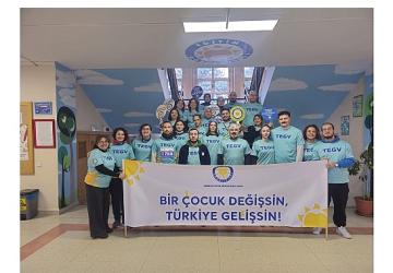 90. Büyük Atatürk Koşusu'nda TEGV ile Adımlar Geleceği Aydınlatıyor