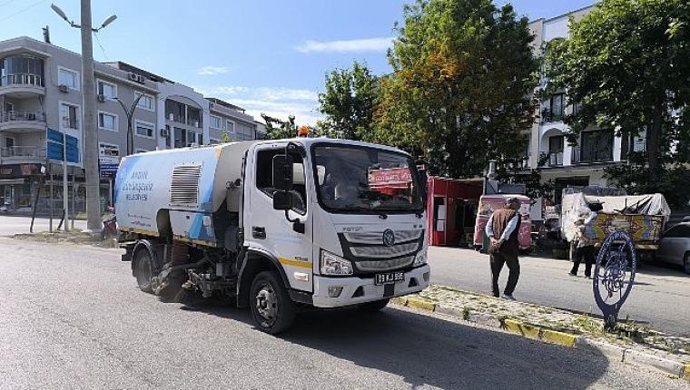 Başkan Çerçioğlu'ndan Didim ve Kuşadası'nda Bayram Çalışması