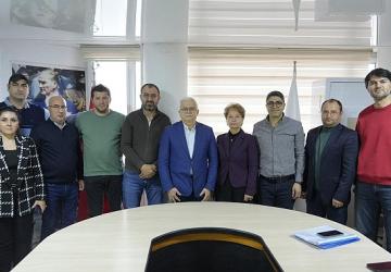 Burhaniye Belediyesi'nden Spor Kulüplerine Tam Destek