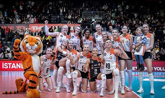 Eczacıbaşı Dynavit, Nilüfer Eker'i 3-1 mağlup etti