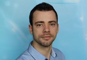 Önü aşk arkası casusluk