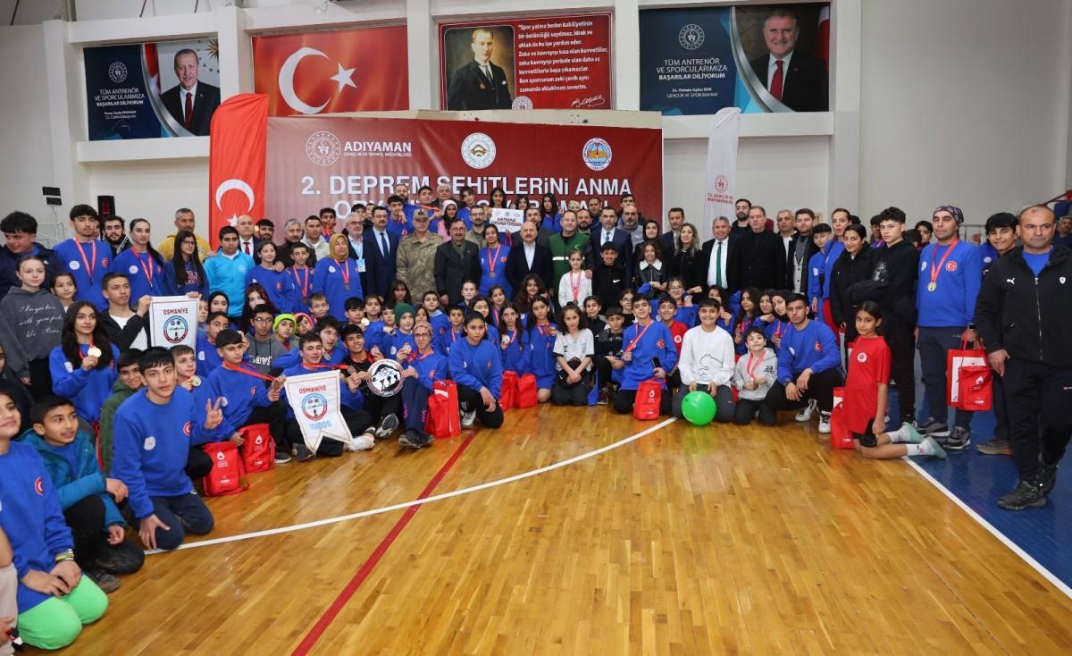 Deprem şehitleri anısına oryantiring yarışmalarında madalyalar sahiplerini buldu