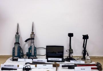 Adıyaman’da kaçak kazıya suçüstü: 3 gözaltı