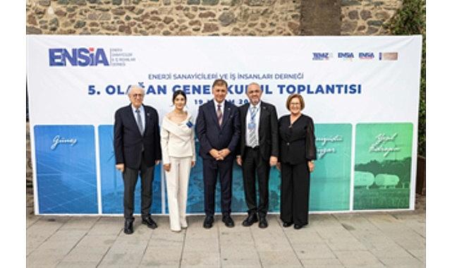 Başkan Tugay'dan sanayicilere yeşil dönüşüm çağrısı