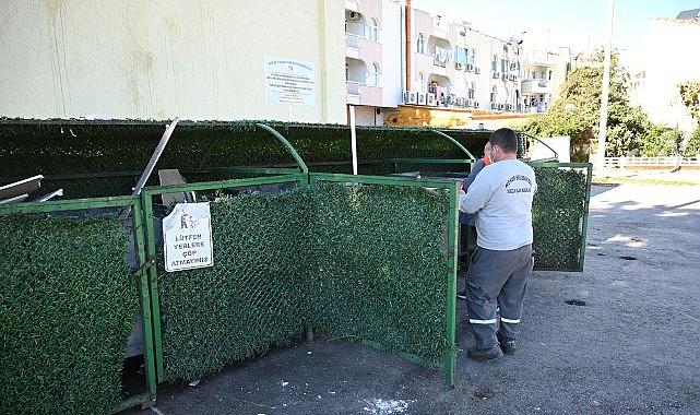 Kemer'de çöp konteynerleri dezenfekte ediliyor