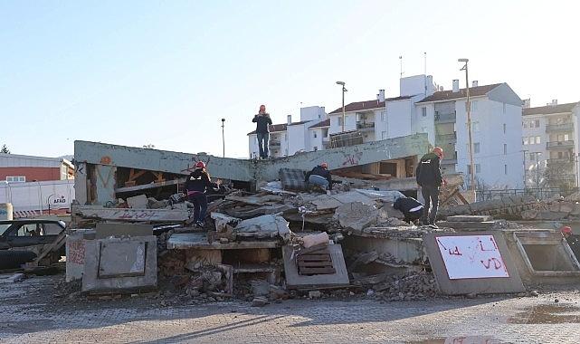 Bayraklı Belediyesi Arama Kurtarma Ekipleri AFAD Eğitimini Tamamladı