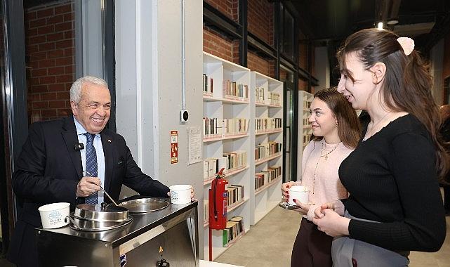 Başkan Şadi Özdemir'den finaller öncesi gençlere moral ziyareti