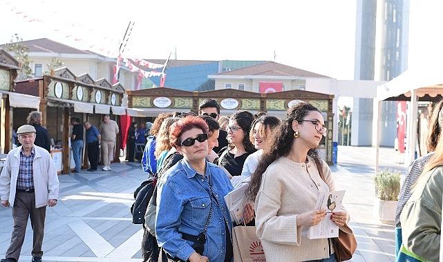 Osmangazi Kitap Fuarı'na İlgi Artarak Devam Ediyor