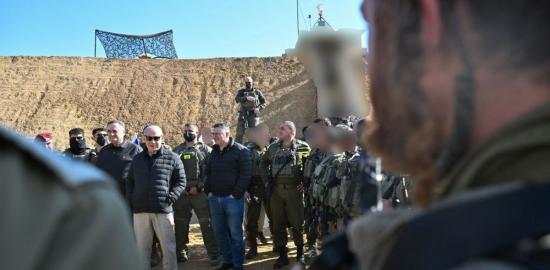 Netanyahu, İsrail’in Suriye’deki tampon bölgesini ziyaret etti