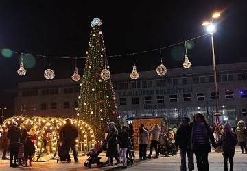 Kalamış BuzzFest'te Artistik Buz Pateni ve Buz Hokeyi Şöleni