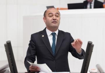 CHP’li Özgür Karabat : ‘Casusluk iddianamesinin dayanağı yok’