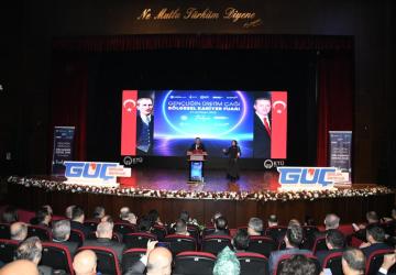 Ahmet Metin Genç: “Gelecek Gençlerin Omuzlarında Yükselecek”