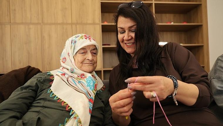 Osmangazi'de Huzurevi Sakinlerini Mutlu Eden Buluşma