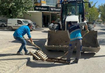 Adıyaman Belediyesi, rögar ve yağmur suyu bacaları temizliğine başladı - Videolu Haber