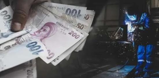 Üçüncü Çeyrekte Ücretler Yükseldi, Sanayide İstihdam Düştü!