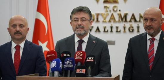 Bakan Yumaklı: ‘Zirai ilaçlar artık reçete ile alınacak’