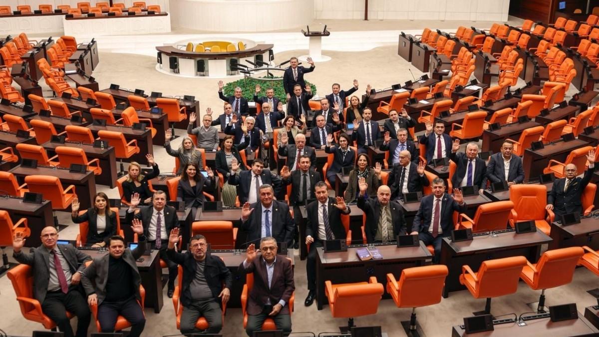 CHP'li Tanal’dan emekliler için çağrı: ‘İntibak yasası acilen çıkarılsın, seyyanen zam yapılsın’