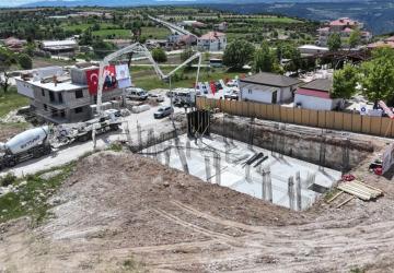 Güney’e Yeni Sosyal Yaşam Alanı: 4 Katlı Tesisin Temeli Atıldı
