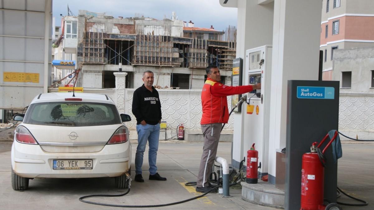 Adıyaman’da motorine indirim pompaya yansıdı