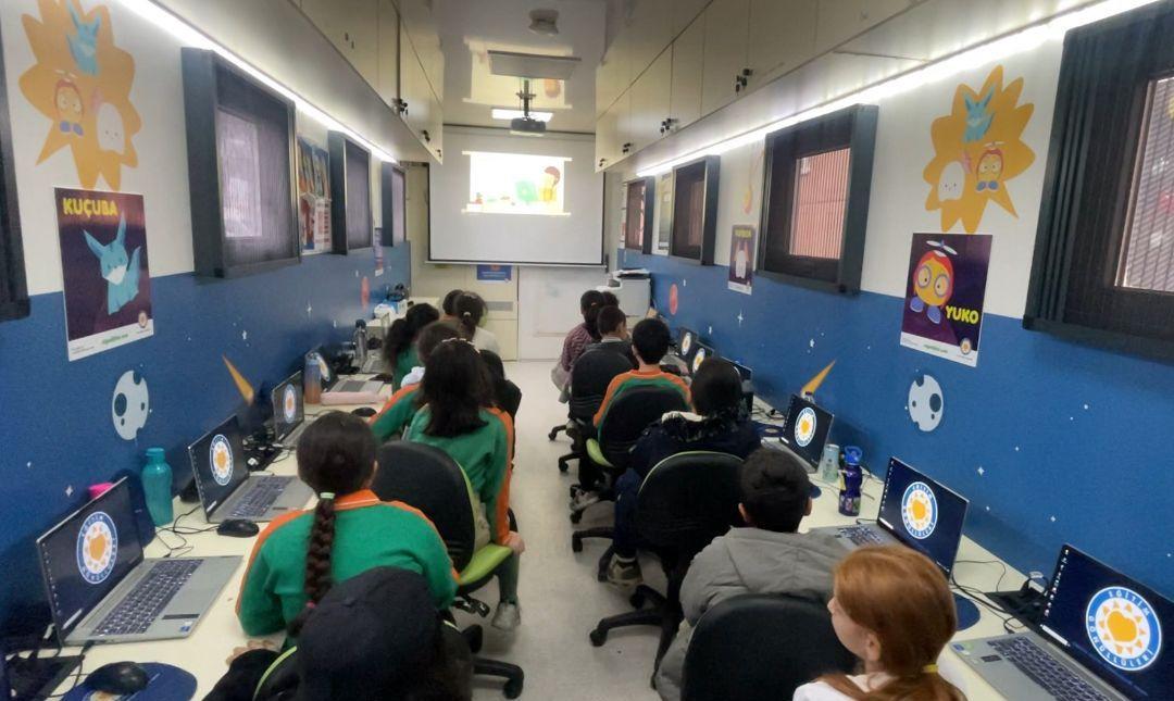 Kahta’da 1.863 öğrenciye dijital öğrenme deneyimi sunuldu