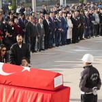 Trafik kazasında hayatını kaybeden Polis Memuru Cengiz Askar, memleketine uğurlandı