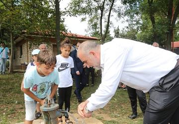 Canik Belediyesi'nden Farkındalık: Fidanlar Toprakla Buluştu