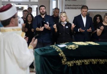 Doktor Ömer Cem Şenakaylı'ya hüzünlü veda