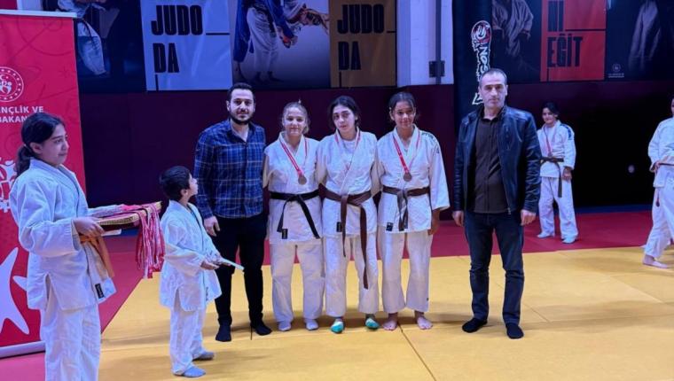 Adıyaman’ın genç judocuları il seçmelerinde büyük başarı elde etti