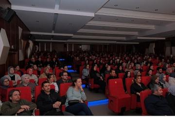 “Kadın Sığınağı" İlk Gösterimiyle İzleyiciden Tam Not Aldı