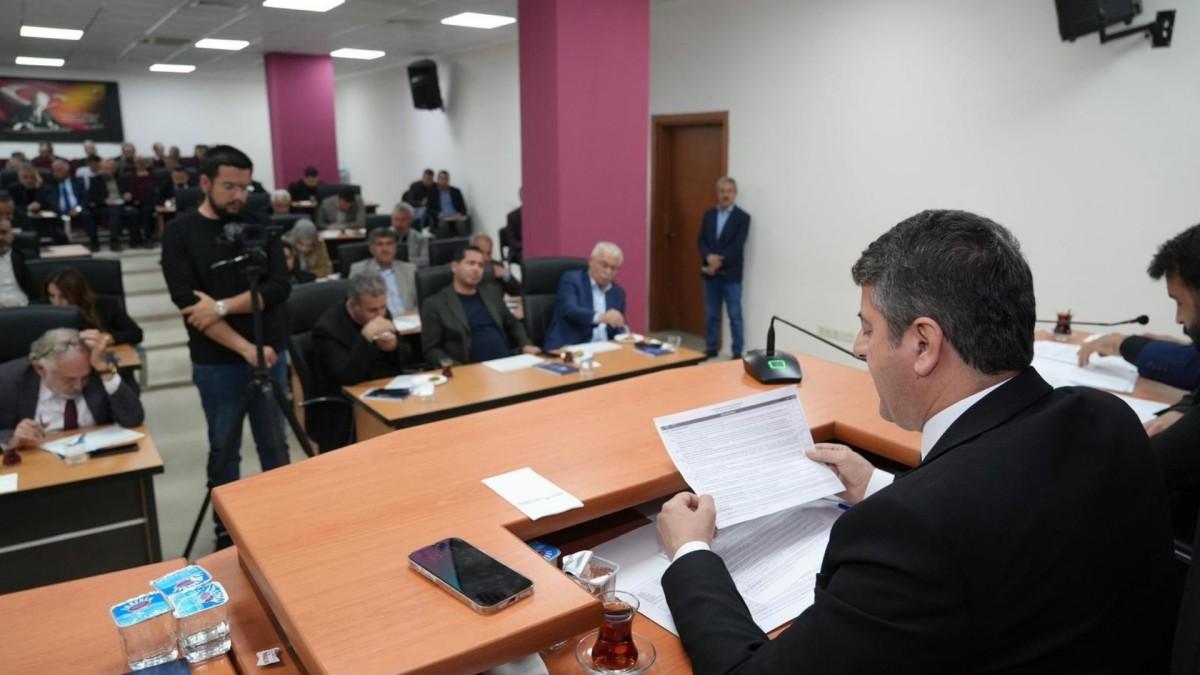 Adıyaman Belediye Meclisi Mayıs Ayı Toplantısı yapıldı: Öğrenci ücretlerine zam yapılmayacak - Videolu Haber