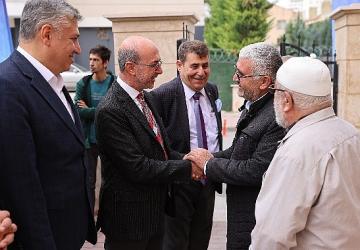 Başkan Pekyatırmacı Şeker Mahallesi'nde vatandaşlarla buluştu