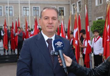 Milli Eğitim İl Müdürü Tosun: ‘Bize değer katan öğretmenlerimizin Öğretmenler Günü’nü kutluyoruz' - Videolu Haber