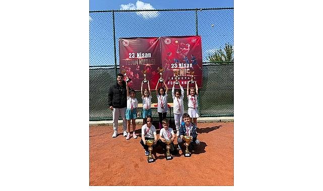 Osmangazili Raketler 23 Nisan Kupası'nda Parladı