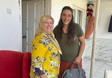Anne Taksinin ilk misafirlerine 'Anne çantası'