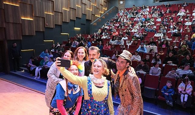 Dikili'de yarı yıl tatili dolu dolu geçti