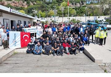 Büyükşehir Belediyesi Antalya sahillerini koruyor