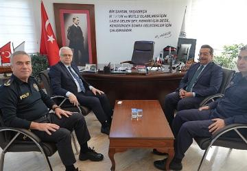 Burhaniye Protokolünden Başkan Deveciler'e Ziyaret