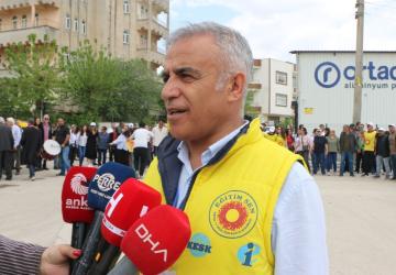 Başkan Zeynal Polat’tan 1 Mayıs mesajı: ‘Ranta değil, emekçiye bütçe istiyoruz’ - Videolu Haber