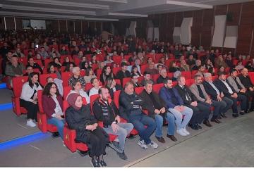 Kadın Sığınağı Gala Gösterimiyle Sahneyle Buluştu