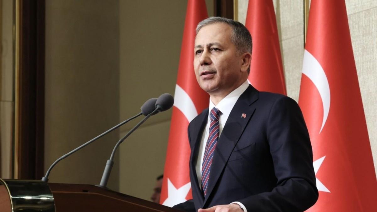 Bakan Yerlikaya duyurdu: Kırmızı bültenle aranan Serdar Sertçelik Türkiye’ye getirildi - Videolu Haber