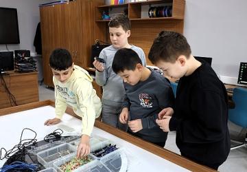 Kocaeli'nin geleceği Bilgievleri'nde şekilleniyor