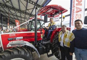 Büyükşehir Dünya Kooperatifçilik Günü'nü çiftçilerle kutluyor