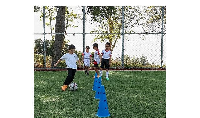 Büyükşehir gençleri spora kazandırıyor