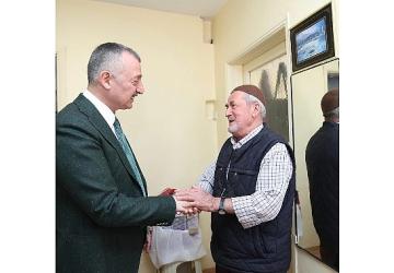 Büyükakın'dan Cavit Amca'yı sevindiren sürpriz