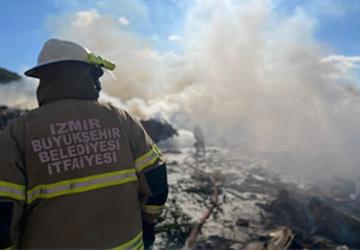 İzmir Büyükşehir Belediyesi'nden itfaiyeye güç takviyesi