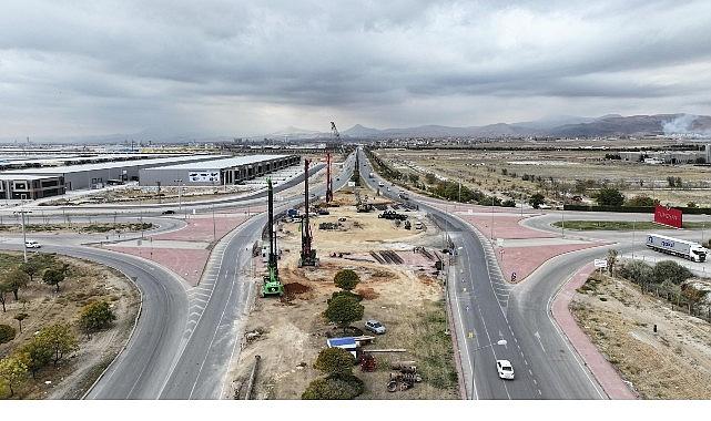Tramvay Hattı Çalışması Kapsamında TÜMOSAN Kavşağı'nda Yol Genişletme Çalışması Başladı