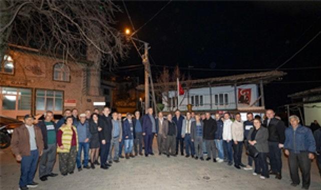 Başkan Tugay iftardan sahura halkın arasında